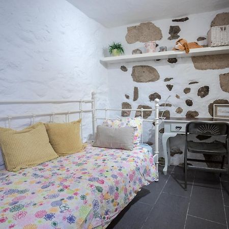 Villa Flatguest La Casona Roja Santa Brígida Esterno foto