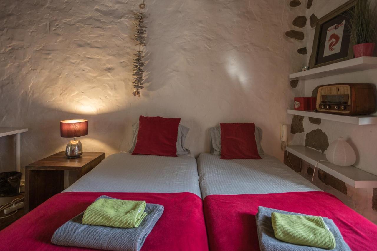 Villa Flatguest La Casona Roja Santa Brígida Esterno foto